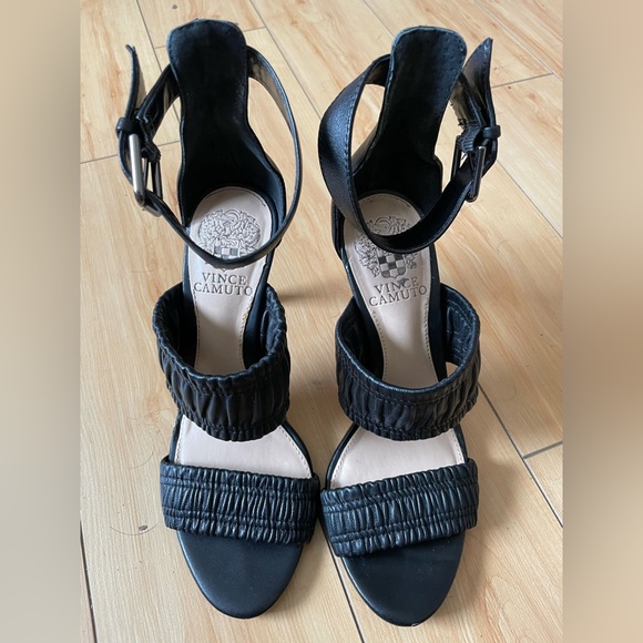 Vince Camuto Black Leather Kanitta High Heel Sandals, Sz 6. - Picture 2 of 7